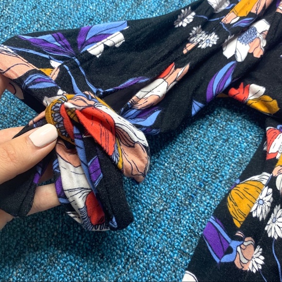 Free People Keepin' On Tee Tropical Floral Print Long Sleeve Blouse - Picture 7 of 8